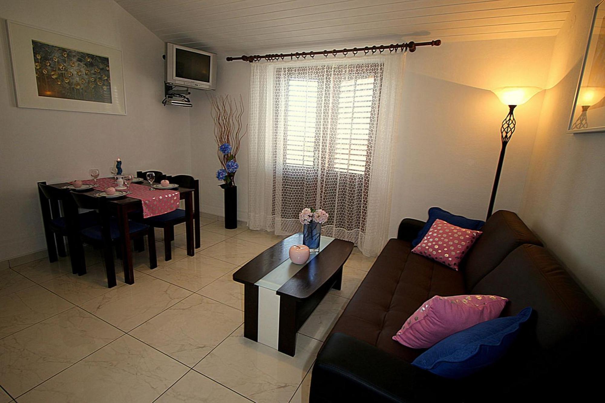 Villa Renipol Adults Only Sutivan ห้อง รูปภาพ